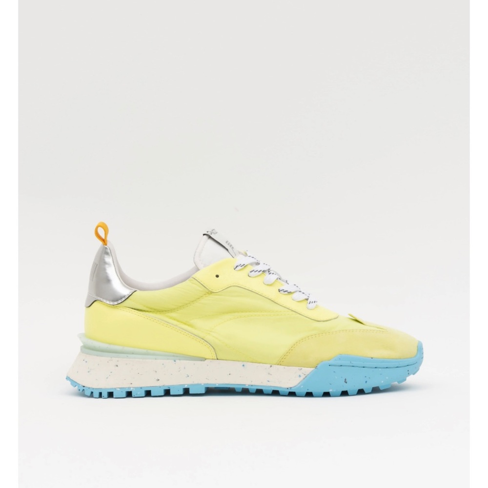Oncept Brooklyn Sneaker Neon size 7.5 worn a couple of times VGUC